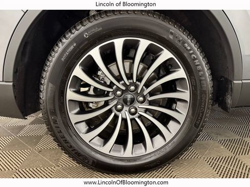 Used 2023 Lincoln Aviator Reserve w/ Elements Package Plus AWD/4WD image 23