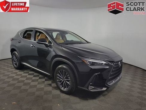 Used 2023 Lexus NX 250 FWD image 1