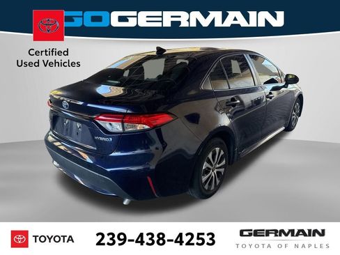 Used 2022 Toyota Corolla LE image 5