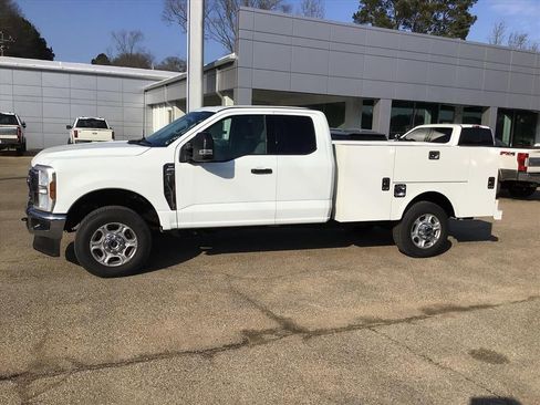 New 2026 Ford F350 XLT image 6