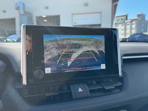 Used 2023 Toyota RAV4 XLE image 5