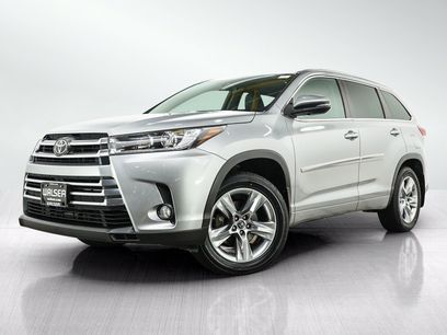 Used 2017 Toyota Highlander Limited w/ Protection Package #3