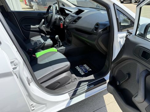 Used 2019 Ford Fiesta S FWD image 11