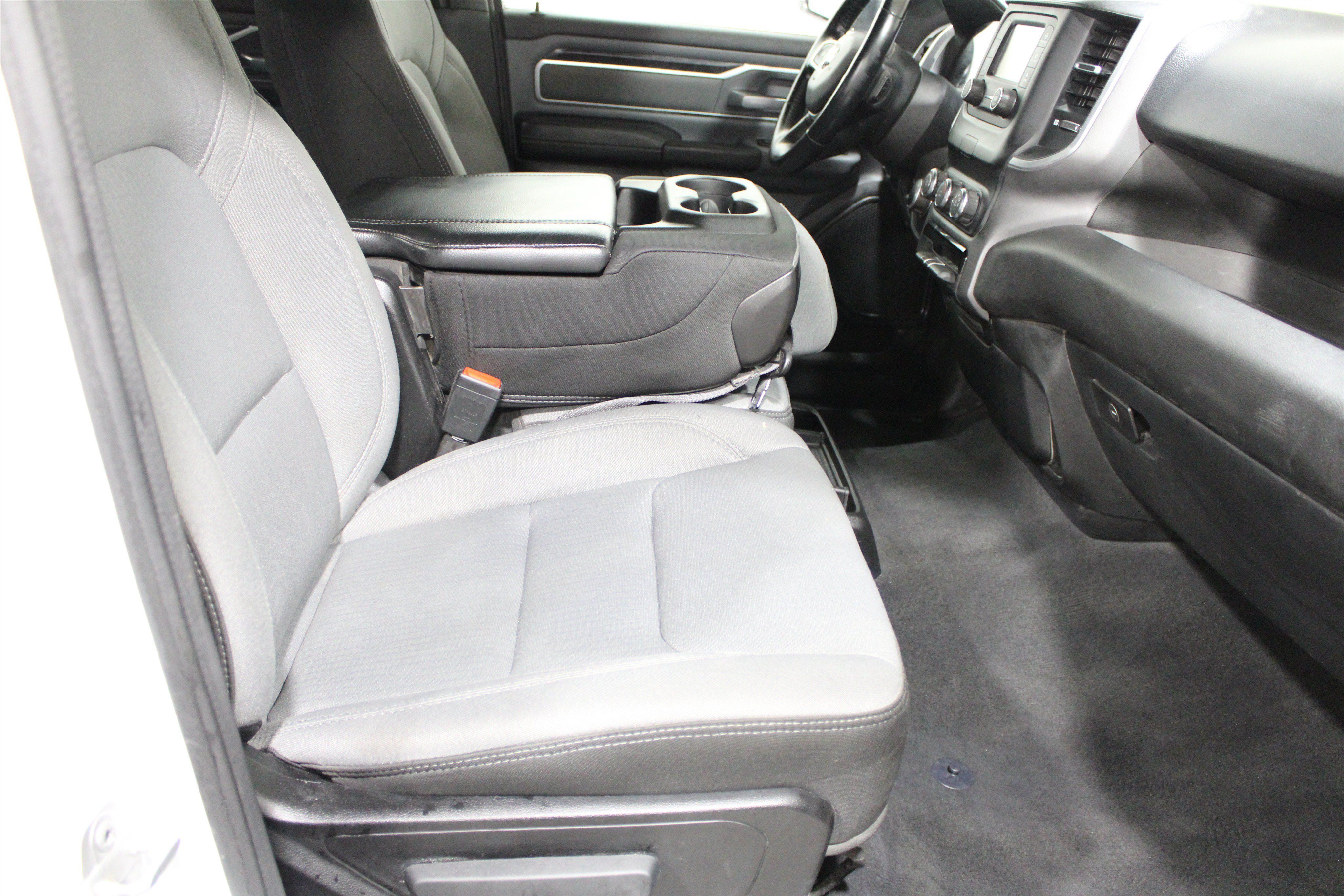 Used 2022 RAM 1500 Big Horn AWD/4WD image 23