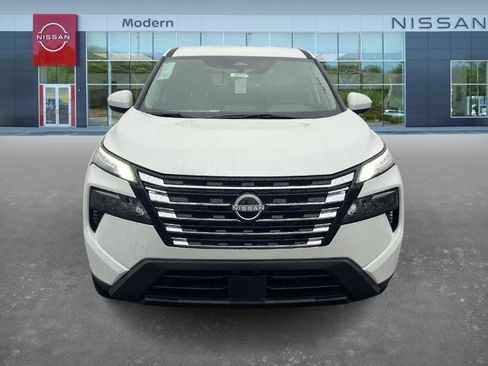 New 2026 Nissan Rogue SV image 2