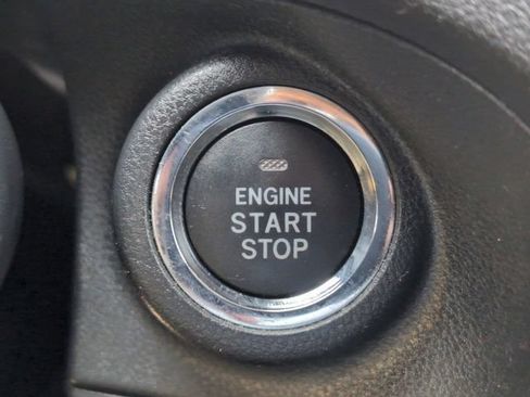 Used 2020 Subaru Forester Premium AWD/4WD image 16