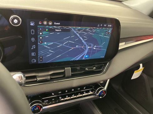 New 2026 Chevrolet Equinox RS w/ Safety and Technology Package AWD/4WD image 33