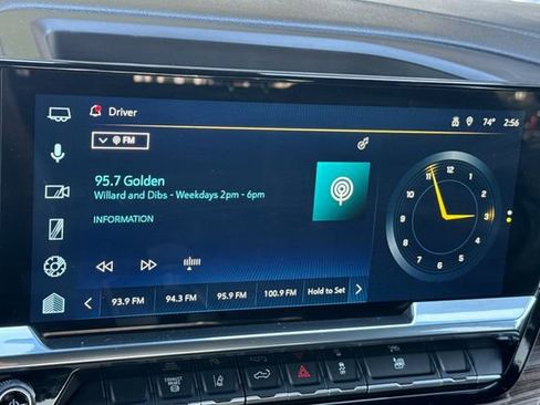 Used 2025 Chevrolet Silverado 2500 LT w/ Convenience Package image 26