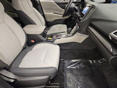 Used 2020 Subaru Forester Premium image 19