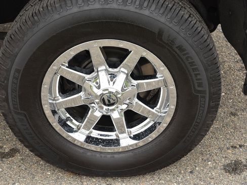 Used 2020 Chevrolet Silverado 2500 LT w/ All Star Edition image 5