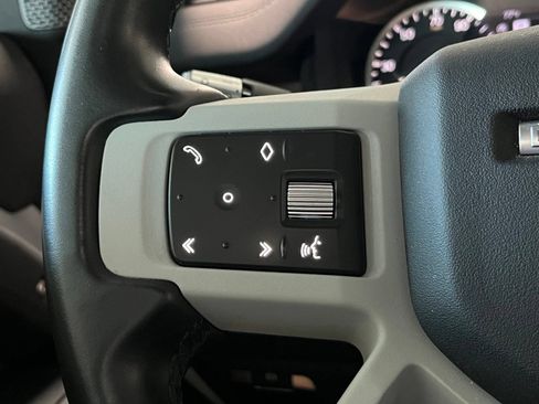 Used 2020 Land Rover Defender 110 AWD/4WD image 30