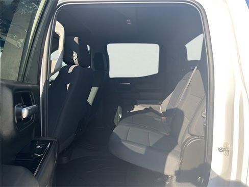 Used 2020 Chevrolet Silverado 1500 Custom w/ Custom Value Package image 28