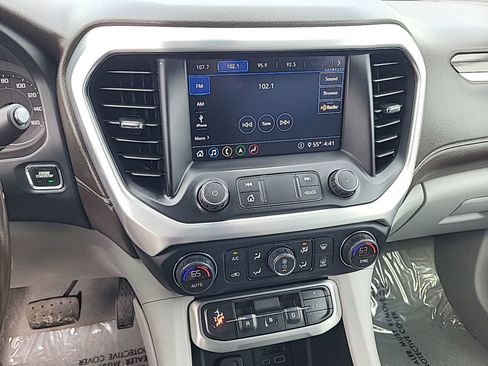 Used 2020 GMC Acadia AT4 w/ GMC Pro Grade Package AWD/4WD image 10