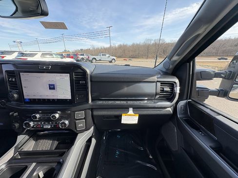 New 2026 Ford F250 Lariat w/ Lariat Premium Package image 26