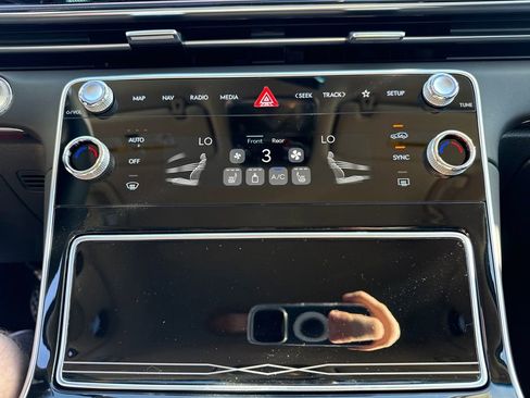New 2026 Genesis GV80 2.5T RWD image 20