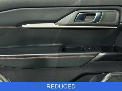 Used 2025 Ford Explorer ST-Line w/ ST-Line Street Pack AWD/4WD image 21