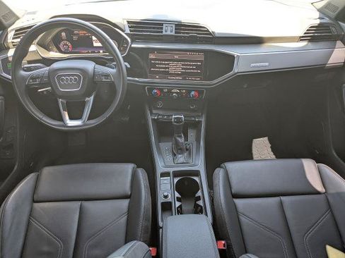 Used 2022 Audi Q3 2.0T Premium Plus AWD/4WD image 15