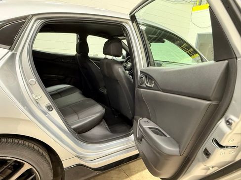 Used 2021 Honda Civic Sport image 42