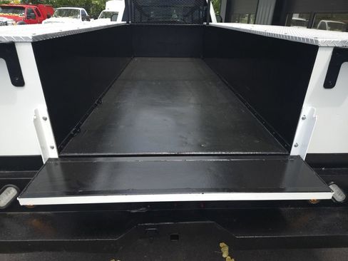 Used 2020 Ford F550 4x4 SuperCab Super Duty image 11