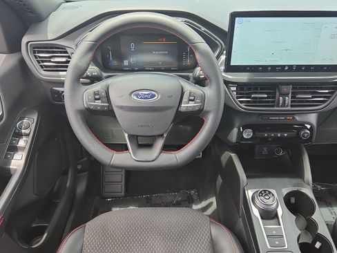 Used 2023 Ford Escape ST-Line w/ Tech Pack #1 FWD image 12
