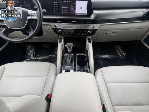 Certified 2025 Kia Telluride S AWD/4WD image 10
