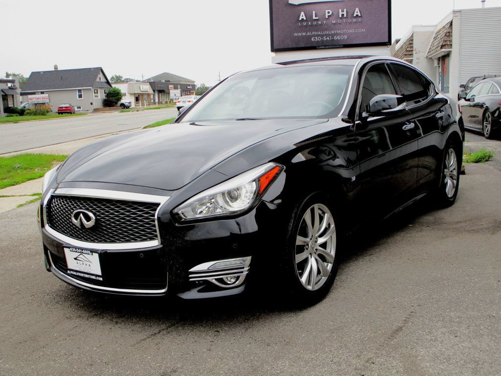 Used 2015 INFINITI Q70 3.7 AWD/4WD image 6