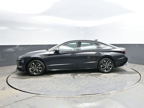 Used 2025 Hyundai Sonata SEL FWD image 5