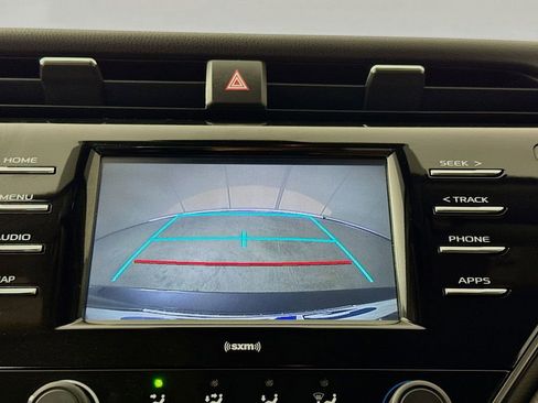 Used 2020 Toyota Camry LE FWD image 16