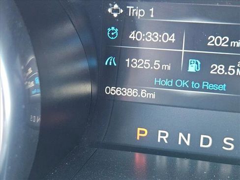 Used 2021 Ford Mustang Premium image 9