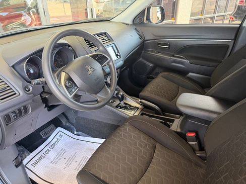 Used 2024 Mitsubishi Outlander Sport ES AWD/4WD image 7