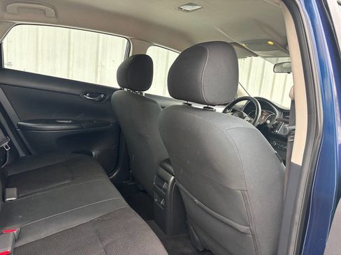 Used 2019 Nissan Sentra S FWD image 17