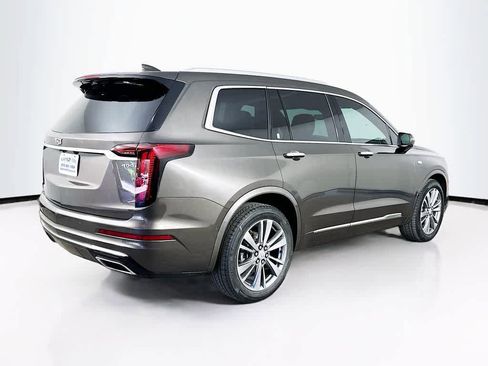 Used 2020 Cadillac XT6 Premium Luxury FWD image 25