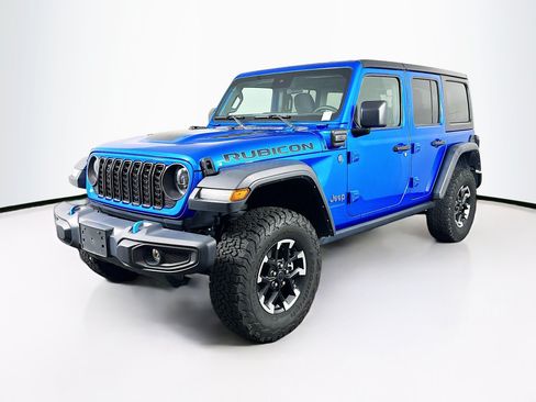 Used 2024 Jeep Wrangler Unlimited Rubicon 4xe AWD/4WD image 3