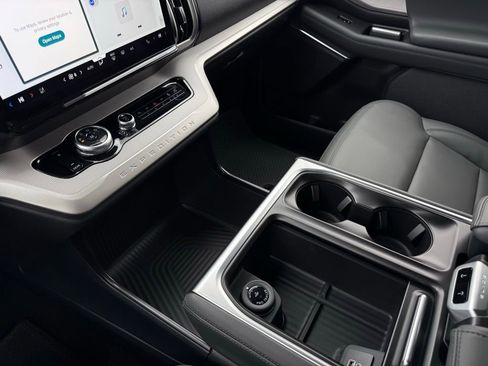 New 2026 Ford Expedition Max Active image 21