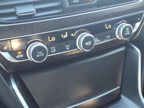 Used 2022 Honda Accord EX-L image 22