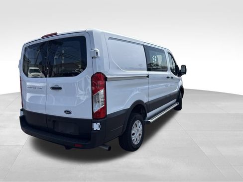 Used 2025 Ford Transit 250 Low Roof w/ Exterior Upgrade Package RWD image 4