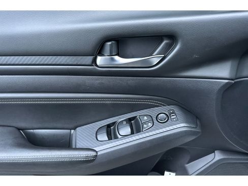 Used 2020 Nissan Altima 2.5 S image 11