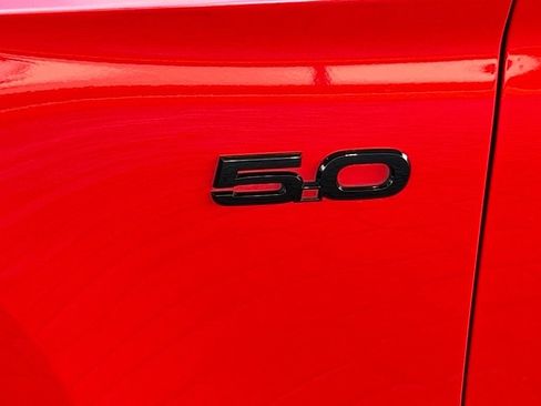 Used 2022 Ford Mustang GT w/ Black Accent Package RWD image 18