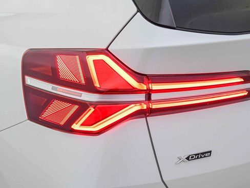 Used 2025 BMW X3 xDrive30i w/ Convenience Package image 12