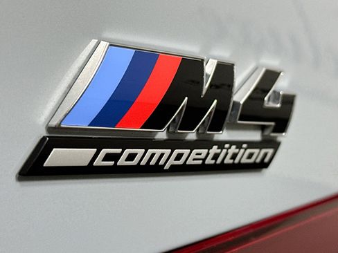 Used 2025 BMW M4 Competition w/ Executive Package image 26