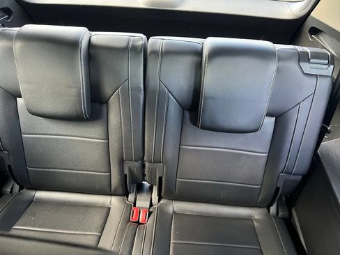 Used 2021 Volkswagen Atlas SE AWD/4WD image 18
