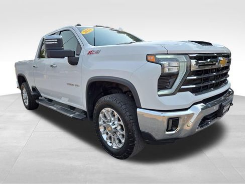 Used 2024 Chevrolet Silverado 3500 LTZ w/ LTZ Plus Package AWD/4WD image 1