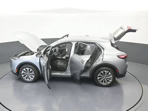 Used 2024 Buick Envision Preferred AWD/4WD image 79