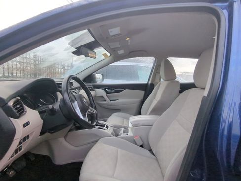 Used 2019 Nissan Rogue Sport SV w/ All-Weather Package image 7