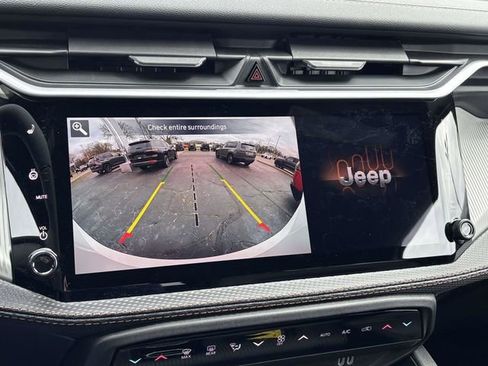 New 2026 Jeep Cherokee Limited image 20