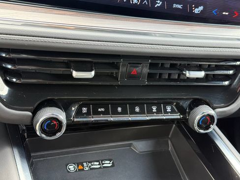 Used 2025 Chevrolet Tahoe LT AWD/4WD image 22