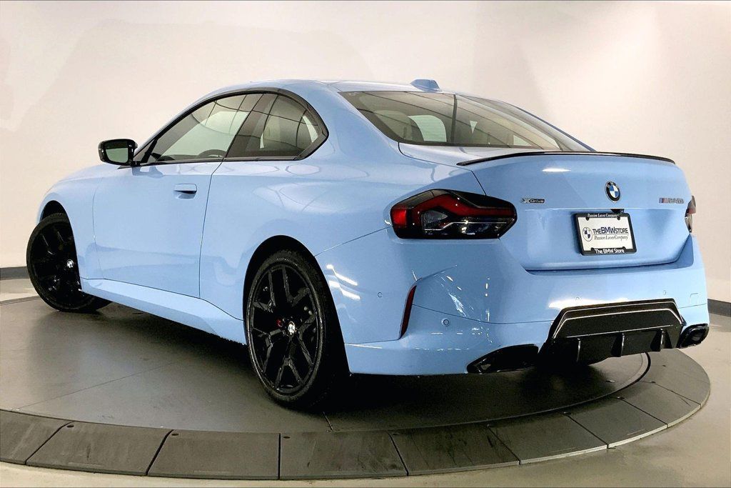 Used 2025 BMW M240i xDrive Coupe AWD/4WD image 10