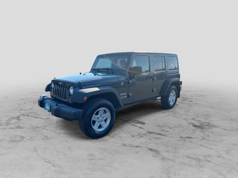 Used 2018 Jeep Wrangler Unlimited Sport S AWD/4WD image 4
