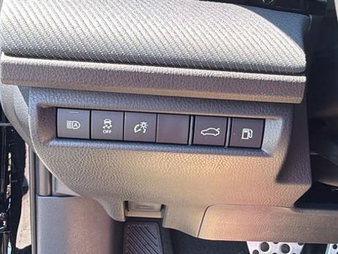 New 2026 Toyota Camry Hybrid FWD image 20