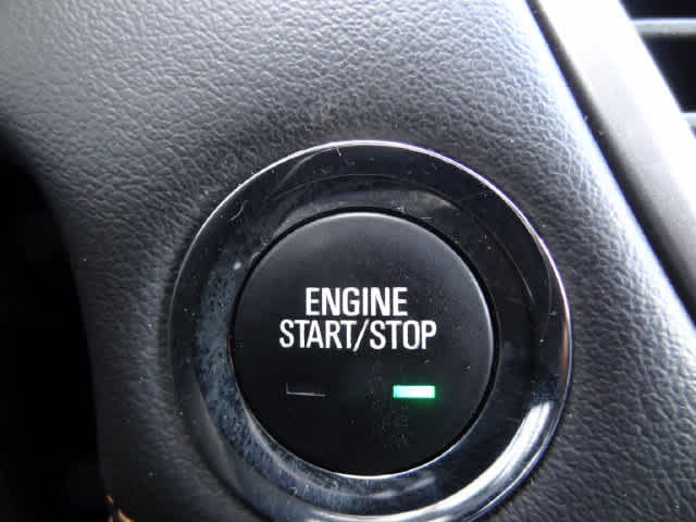 Used 2022 Chevrolet Trax LT w/ Sport Edition AWD/4WD image 18